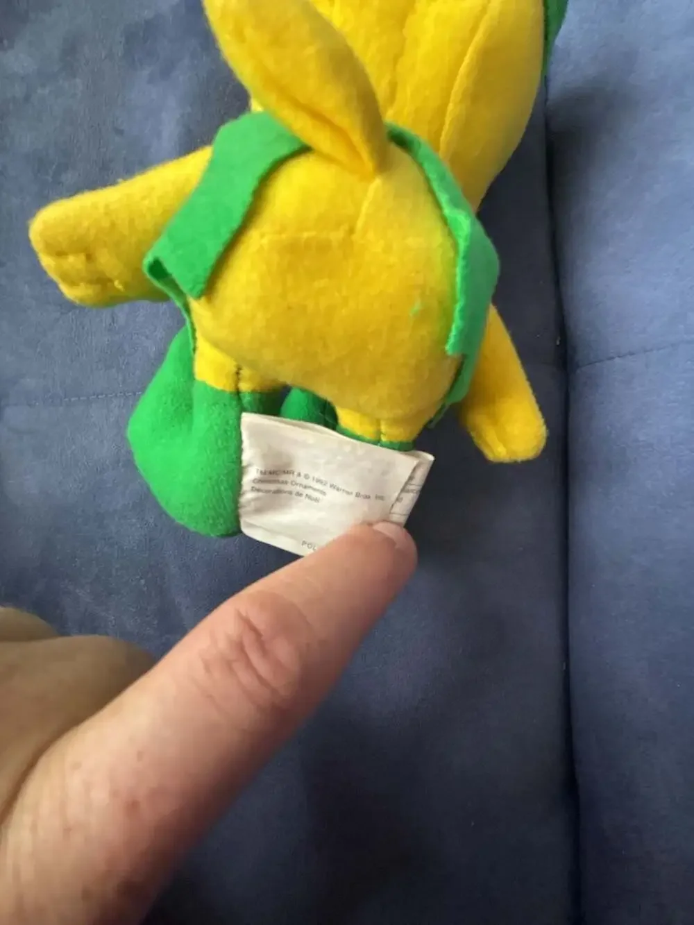 Vintage 1992 Warner Bros. Looney Tunes Tweety Bird Robin Hood Plush Ornament